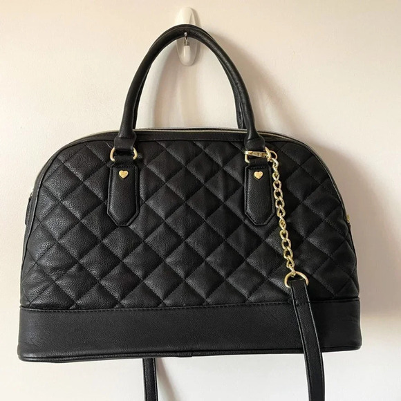 Betsey Johnson Quilted  Daisy Floral Stud Purse Tote Bag Black - Picture 3 of 6